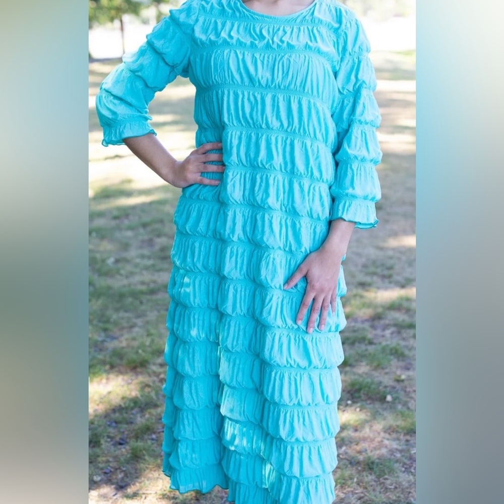Elegant Blue Midi Dress